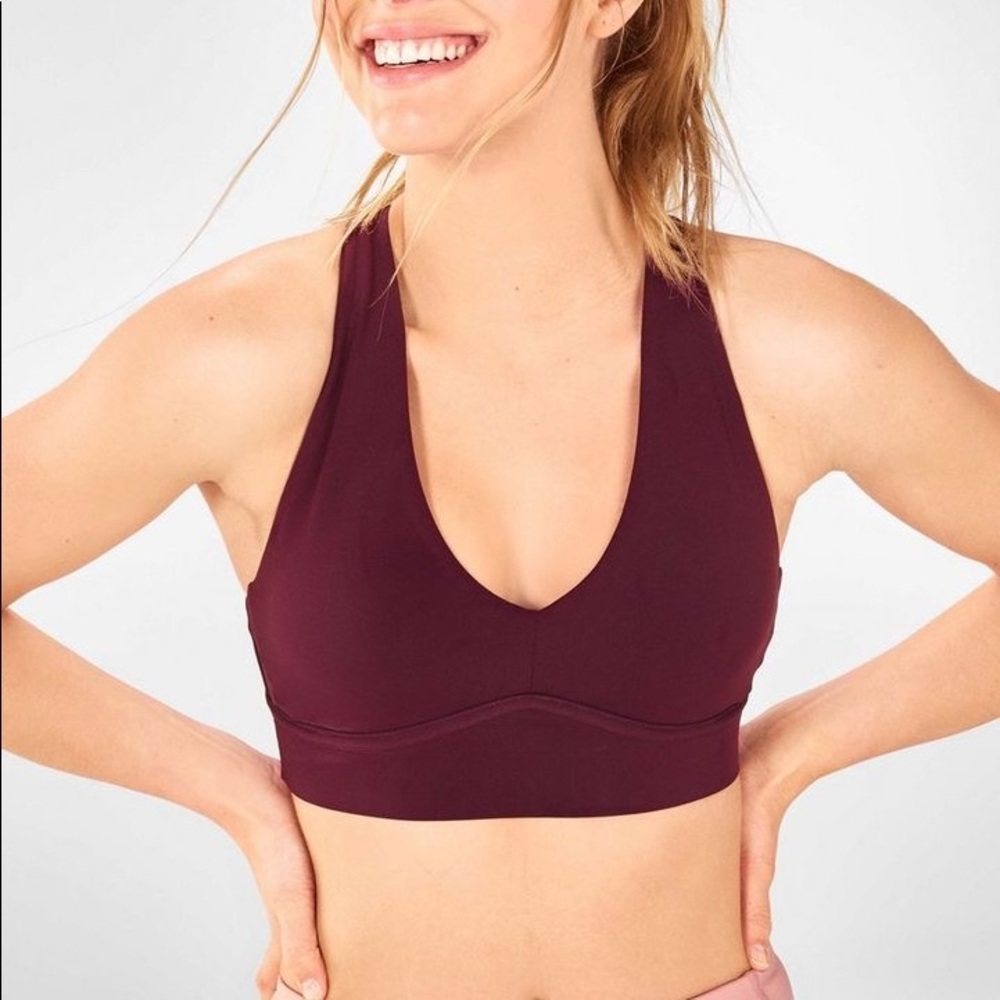 Fabletics Lainey Medium Impact Sports Bra NWOT